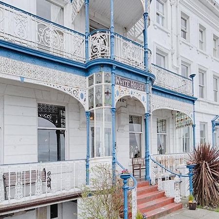 Whitehouse Hotel Llandudno Bagian luar foto