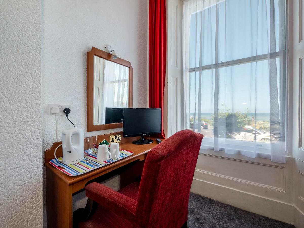 Whitehouse Hotel Llandudno Bagian luar foto